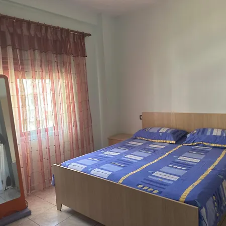 Alb Apartament Apartamento